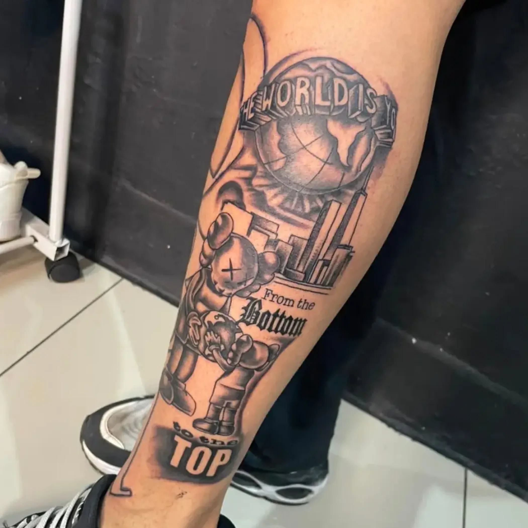 foot tattoo aftercare with loose shoes